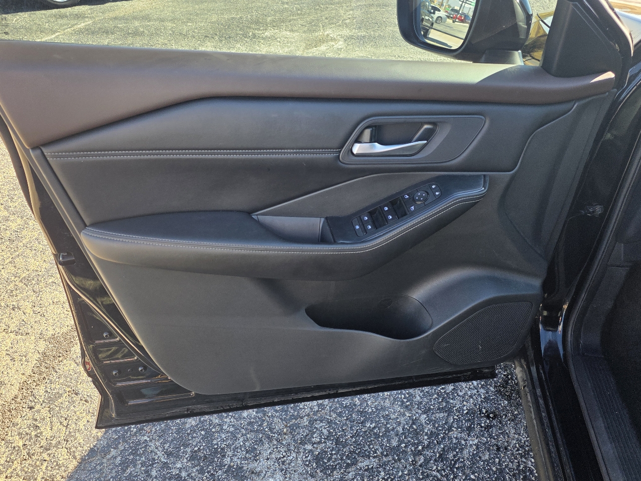 Nissan Rogue FWD SV *Ltd Avail* 2023 Nissan Rogue FWD SV *Ltd Avail* 2023