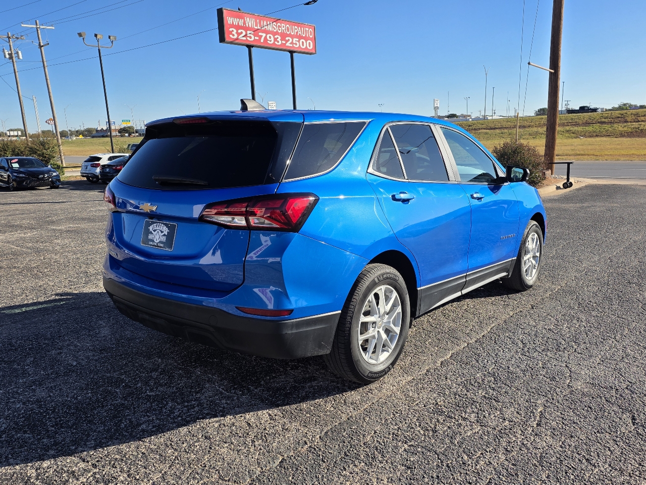 Chevrolet Equinox FWD 4dr LS w/1LS 2024 Chevrolet Equinox FWD 4dr LS w/1LS 2024