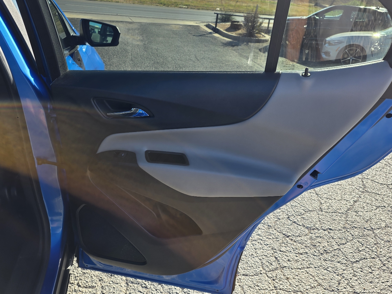 Chevrolet Equinox FWD 4dr LS w/1LS 2024 Chevrolet Equinox FWD 4dr LS w/1LS 2024