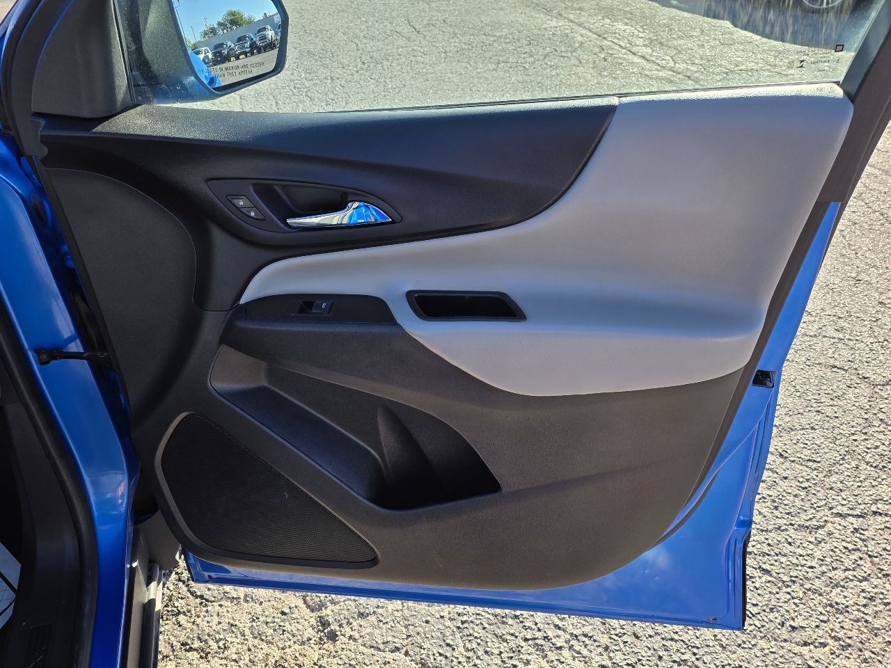 Chevrolet Equinox FWD 4dr LS w/1LS 2024 Chevrolet Equinox FWD 4dr LS w/1LS 2024