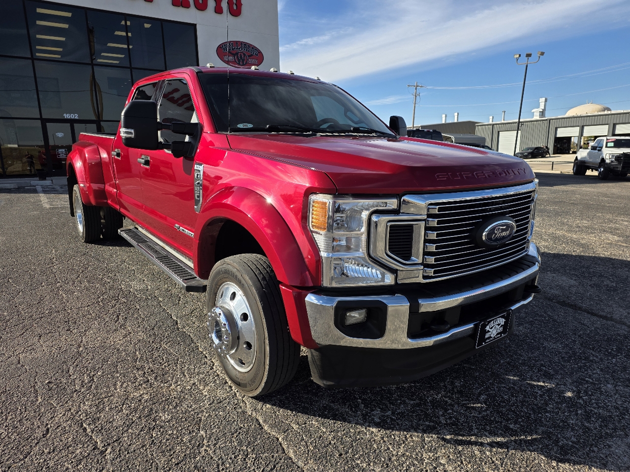 2021 Ford Super Duty F-450 DRW XLT 4WD Crew Cab 8' Box