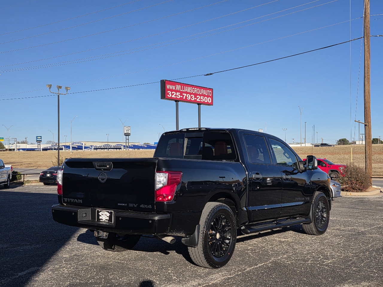 Nissan Titan 4x4 Crew Cab Platinum Reserve 2019
