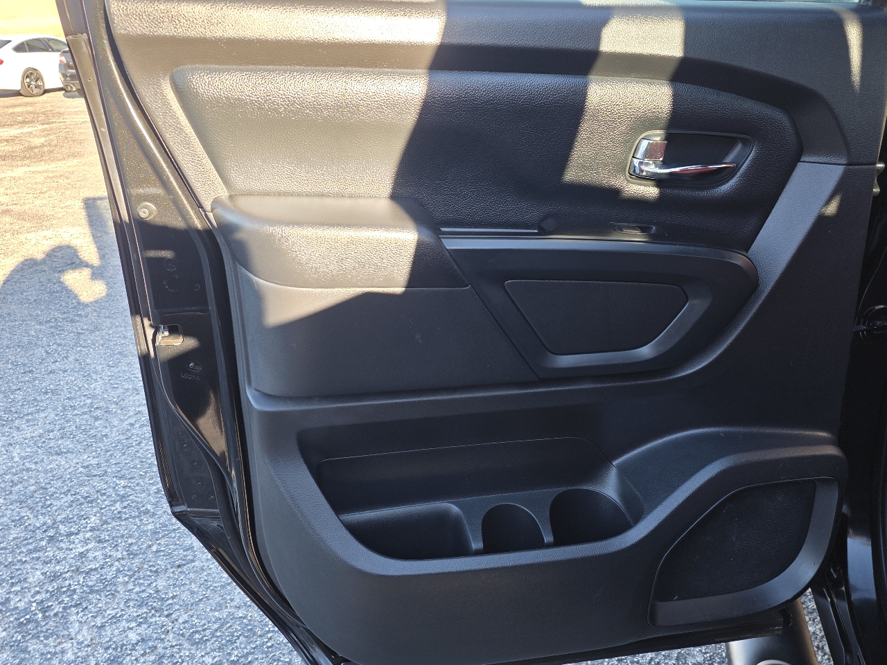 Nissan Titan 4x4 Crew Cab Platinum Reserve 2019