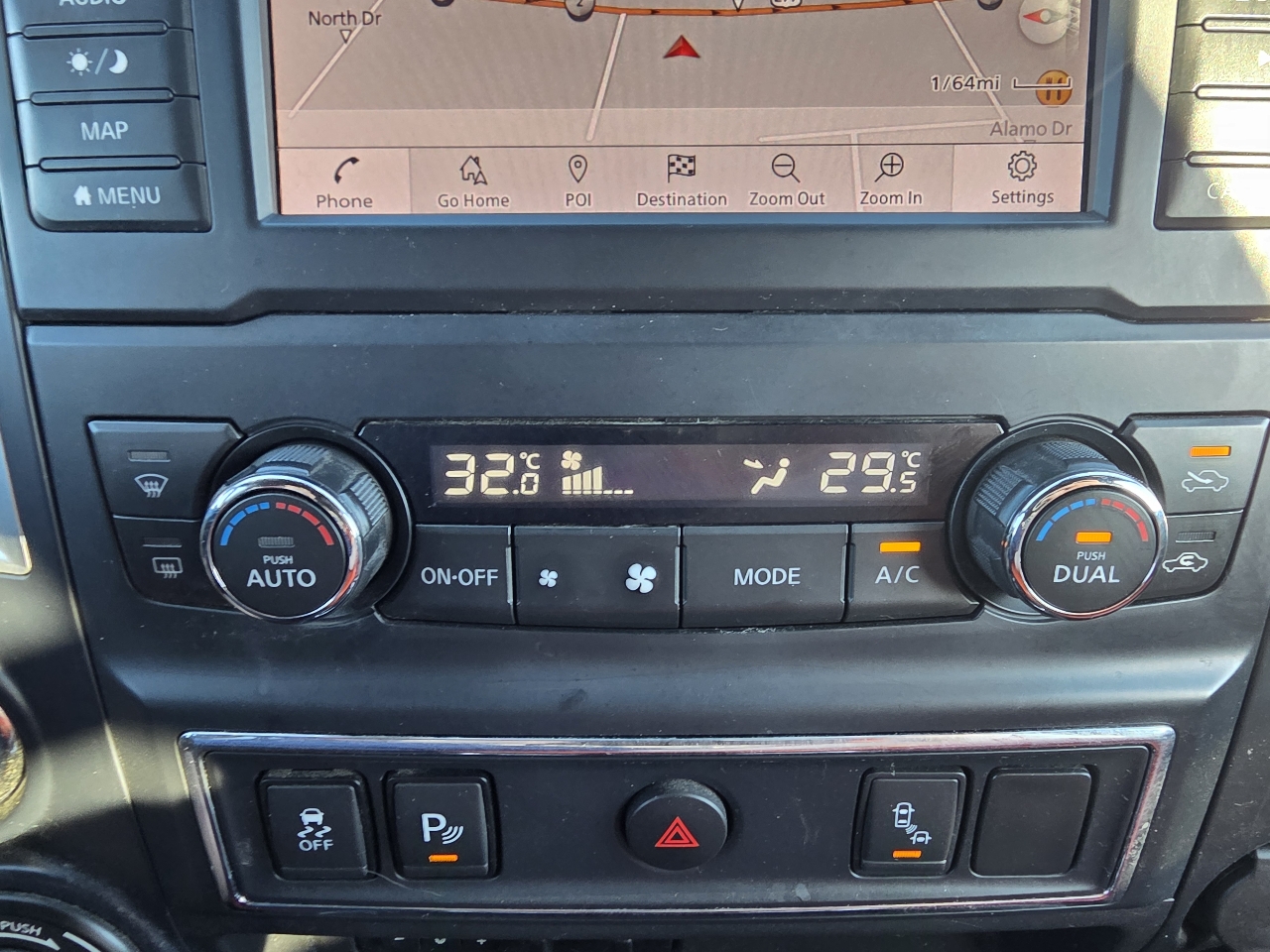 Nissan Titan 4x4 Crew Cab Platinum Reserve 2019