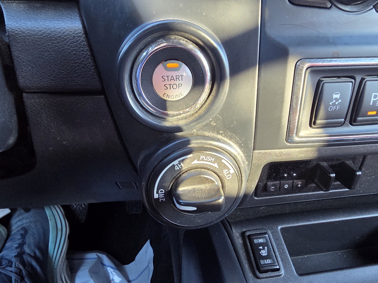 Nissan Titan 4x4 Crew Cab Platinum Reserve 2019