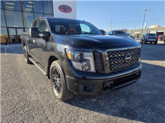 2019 Nissan Titan 