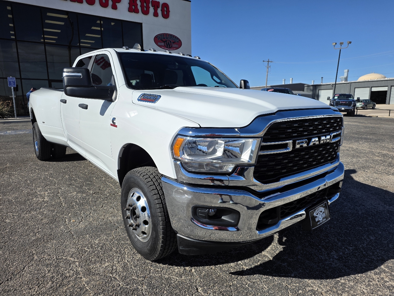 2024 RAM Ram 3500 Pickup Big Horn's photo
