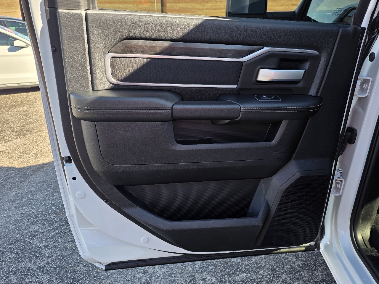 RAM 3500 Big Horn 4x4 Crew Cab 8' Box 2024