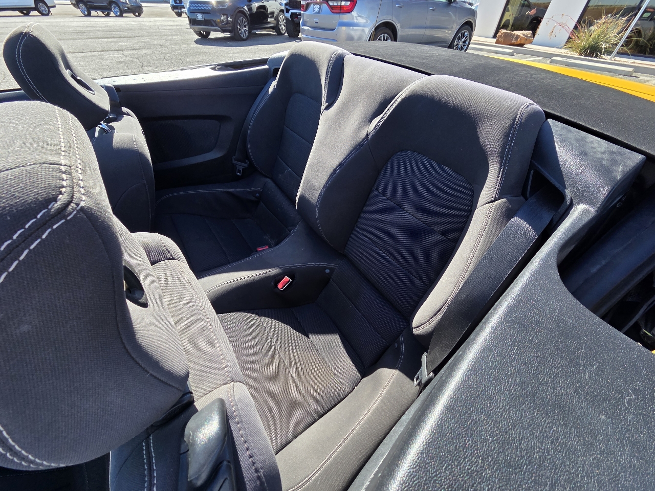 Ford Mustang V6 Convertible 2017