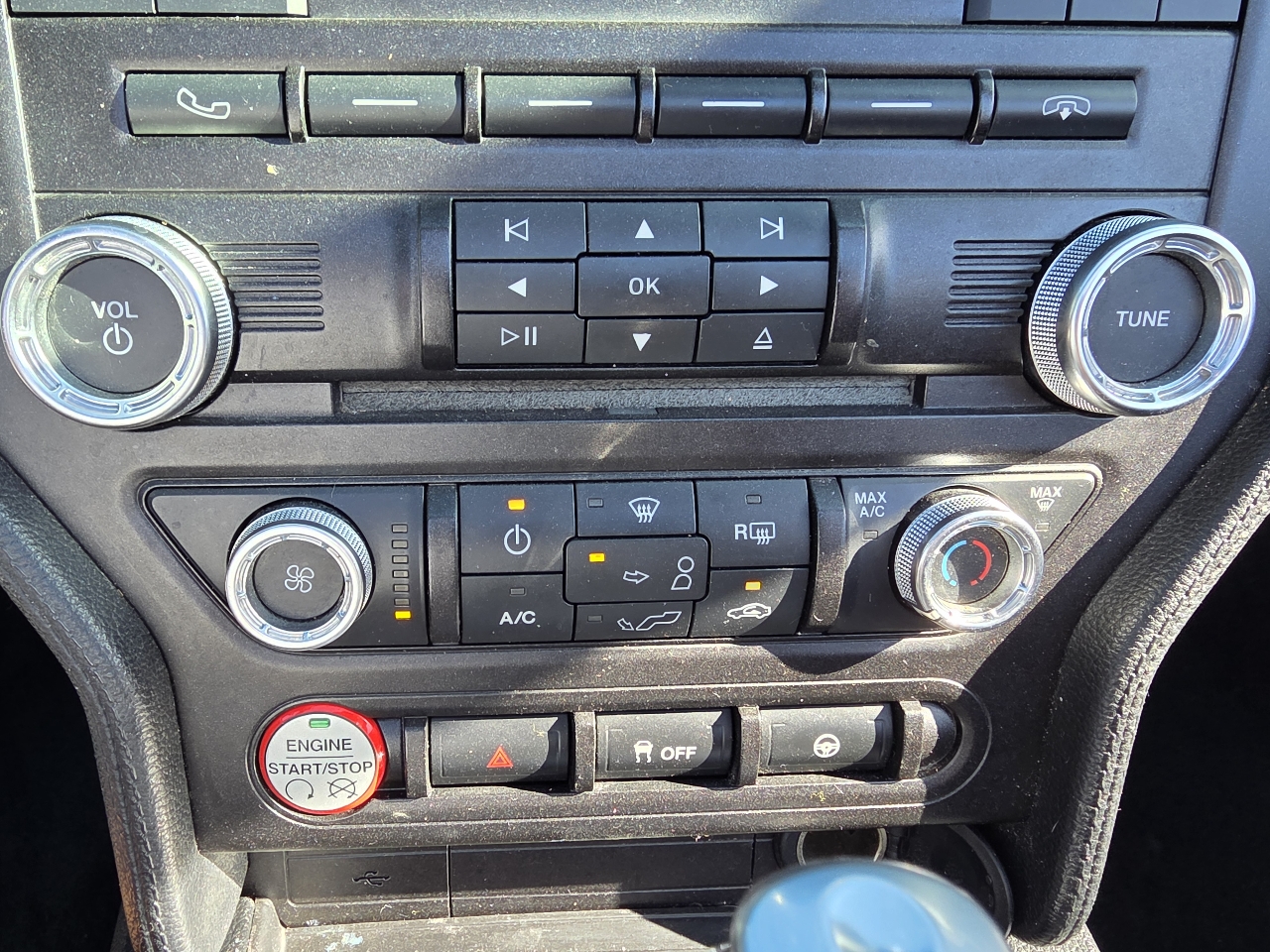 Ford Mustang V6 Convertible 2017