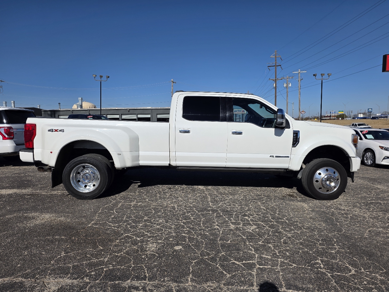 Ford Super Duty F-450 DRW Platinum 4WD Crew Cab 8' Box 2021