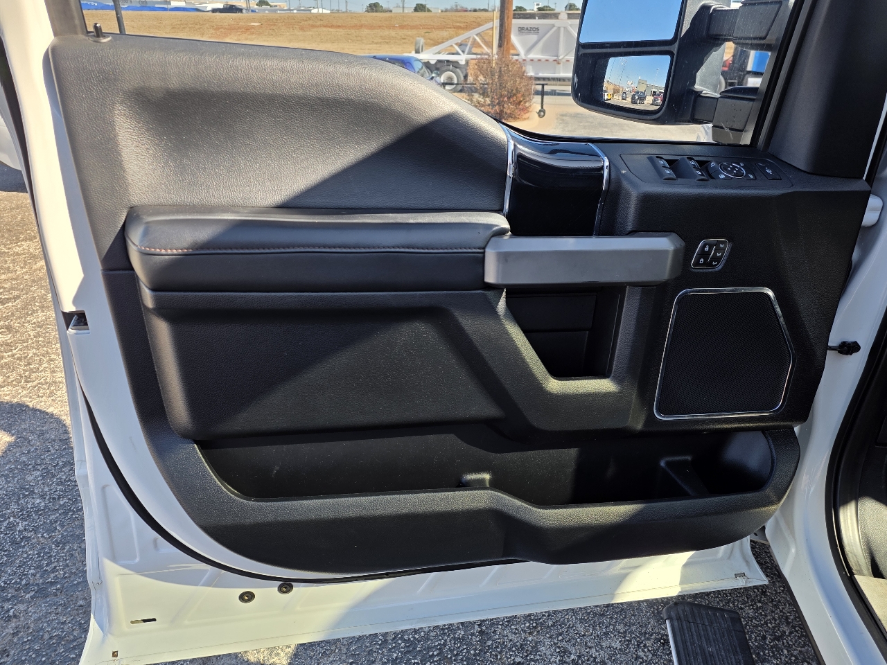 Ford Super Duty F-450 DRW Platinum 4WD Crew Cab 8' Box 2021