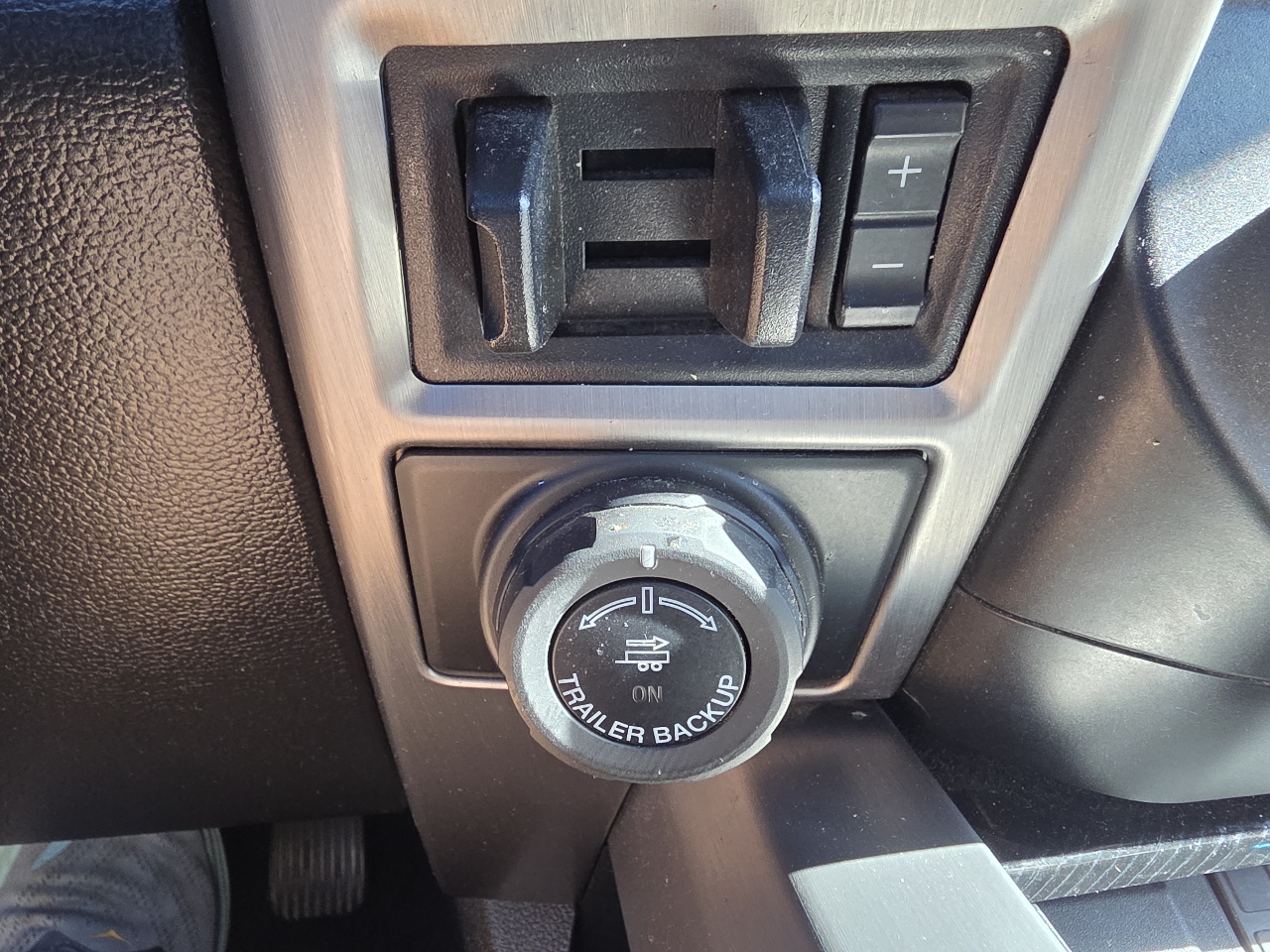 Ford Super Duty F-450 DRW Platinum 4WD Crew Cab 8' Box 2021