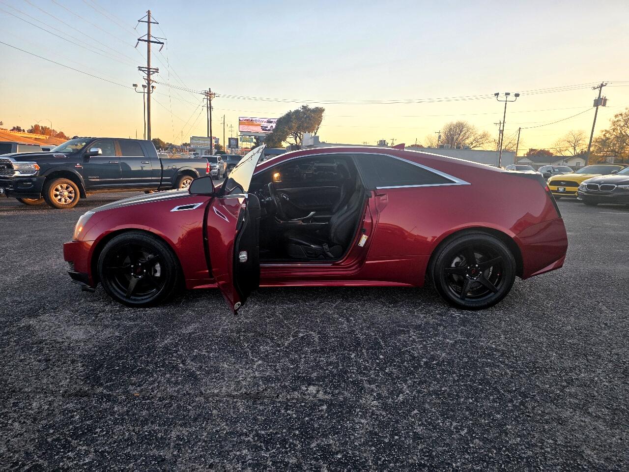 Cadillac CTS Coupe 2dr Cpe RWD 2012