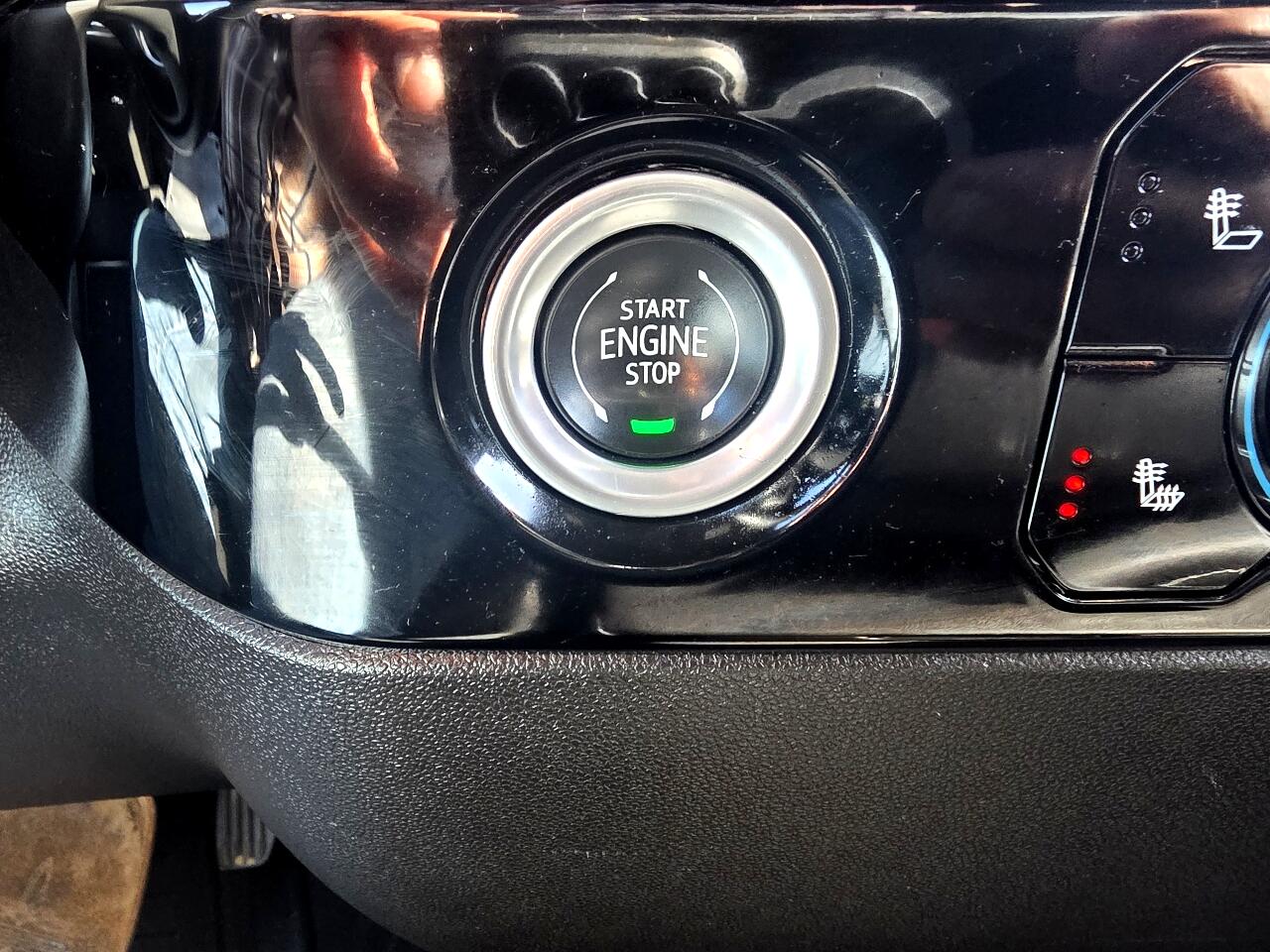 GMC Sierra 1500 4WD Crew Cab 147" SLT 2024