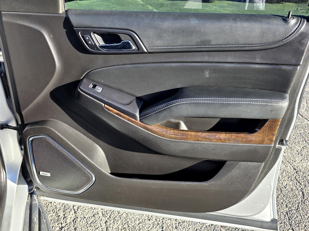 Chevrolet Tahoe 4WD 4dr LT 2016