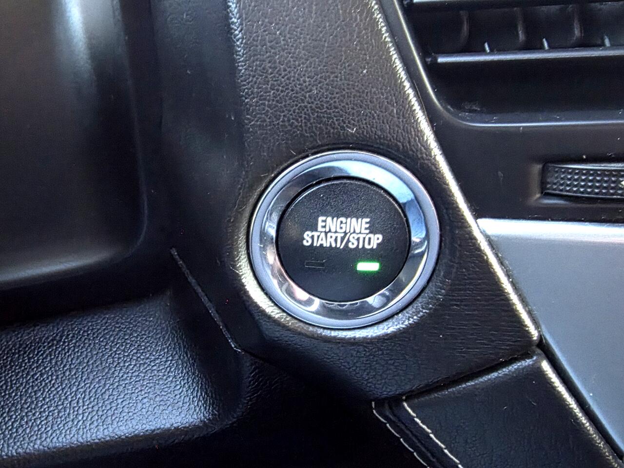 Chevrolet Tahoe 4WD 4dr LT 2016