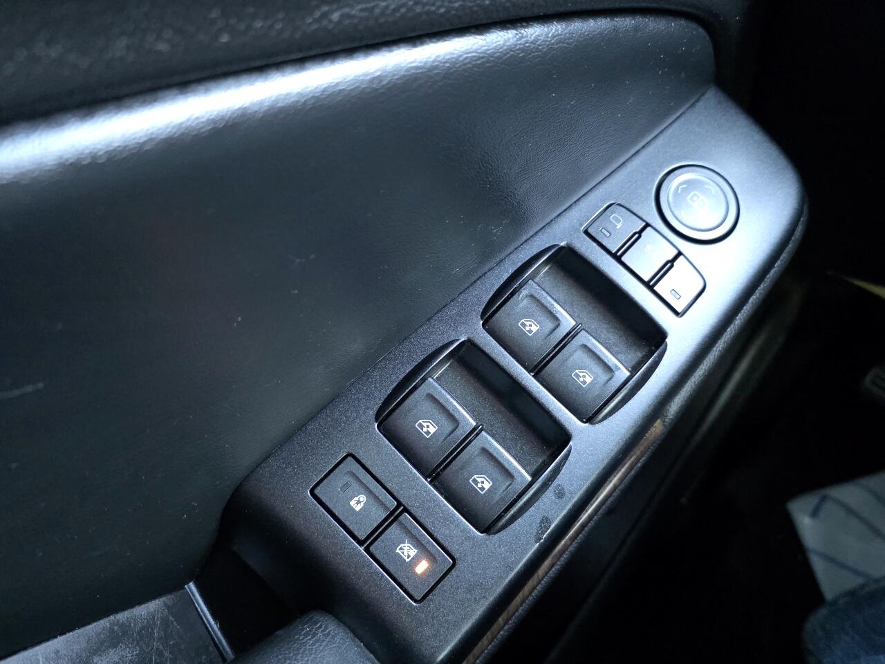 Chevrolet Tahoe 4WD 4dr LT 2016