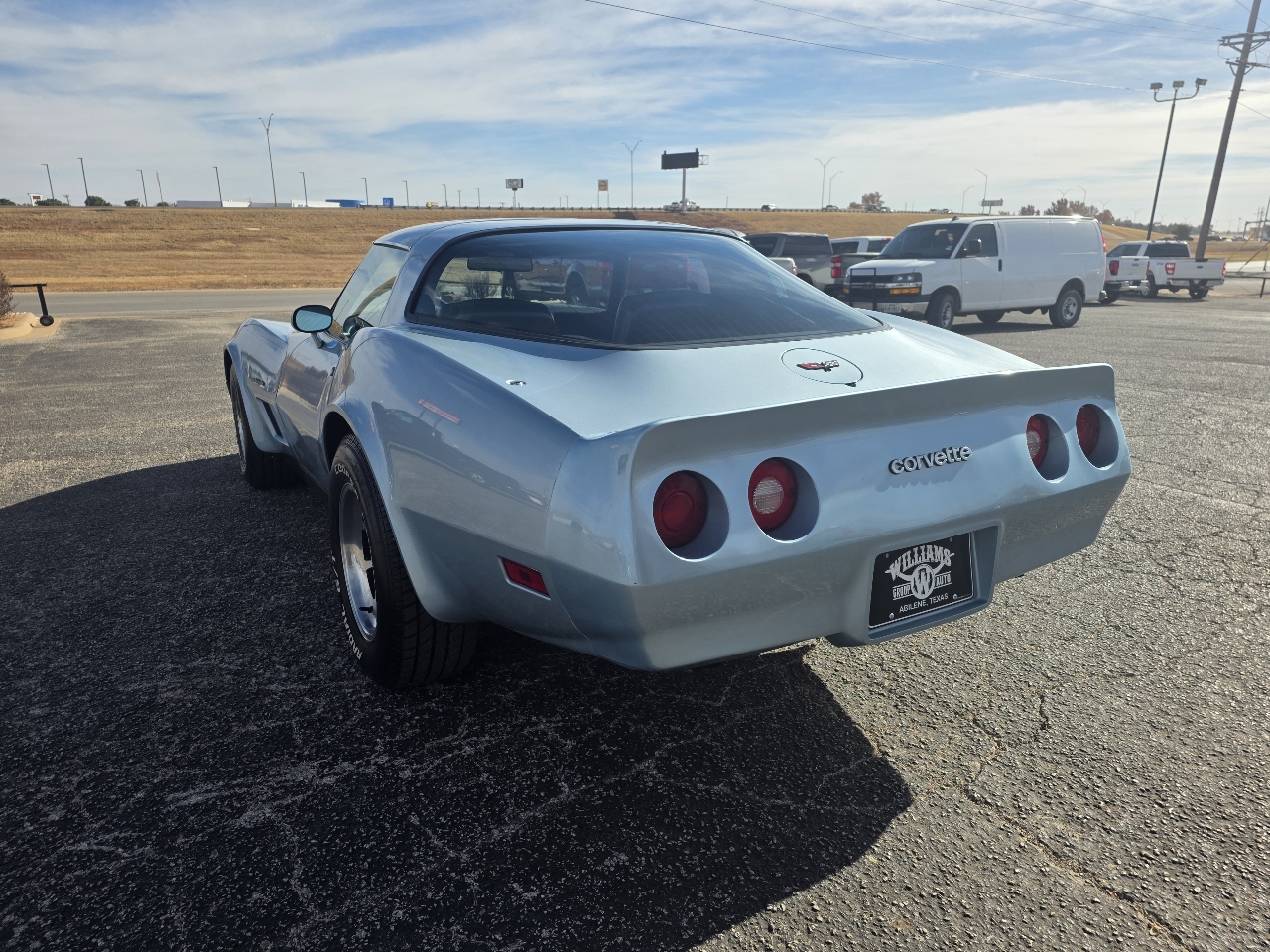 Chevrolet Corvette 2dr Coupe 1982