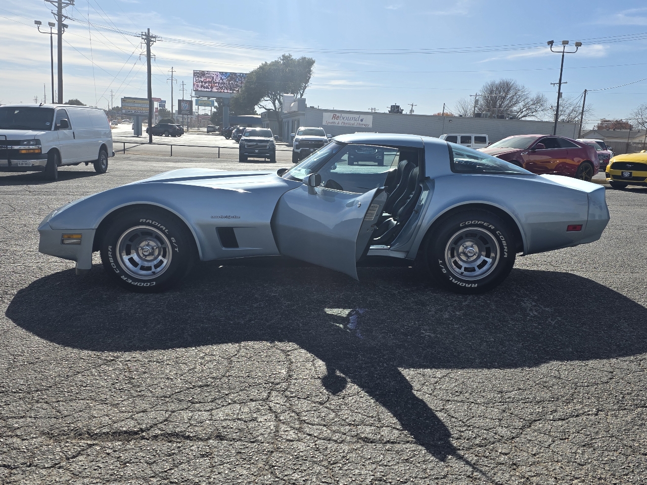 Chevrolet Corvette 2dr Coupe 1982
