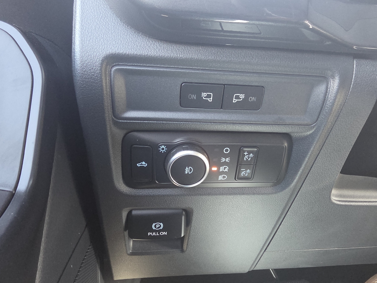 Ford F-150 Tremor 4WD SuperCrew 5.5' Box 2022