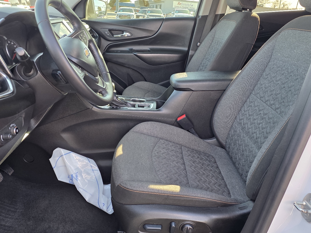 Chevrolet Equinox FWD 4dr LT w/1LT 2022