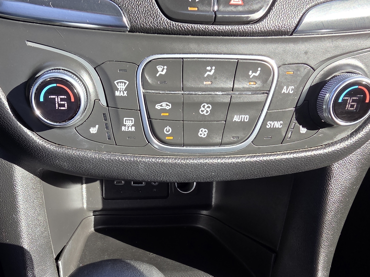 Chevrolet Equinox FWD 4dr LT w/1LT 2022