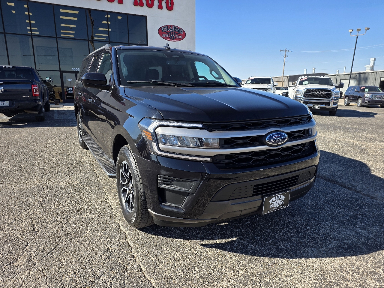 2022 Ford Expedition Max XLT 4x2