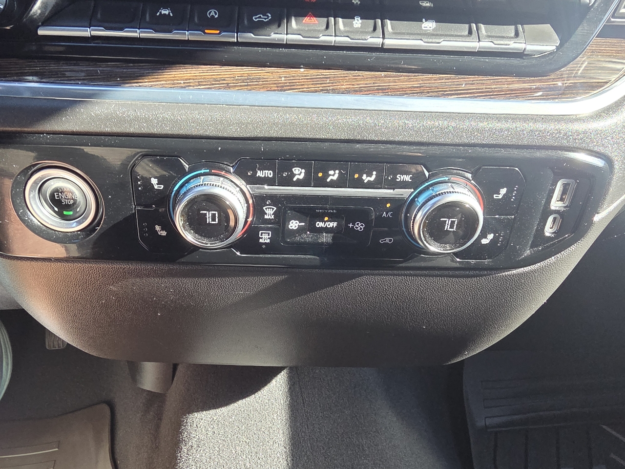 GMC Sierra 1500 2WD Crew Cab 147" Elevation 2024