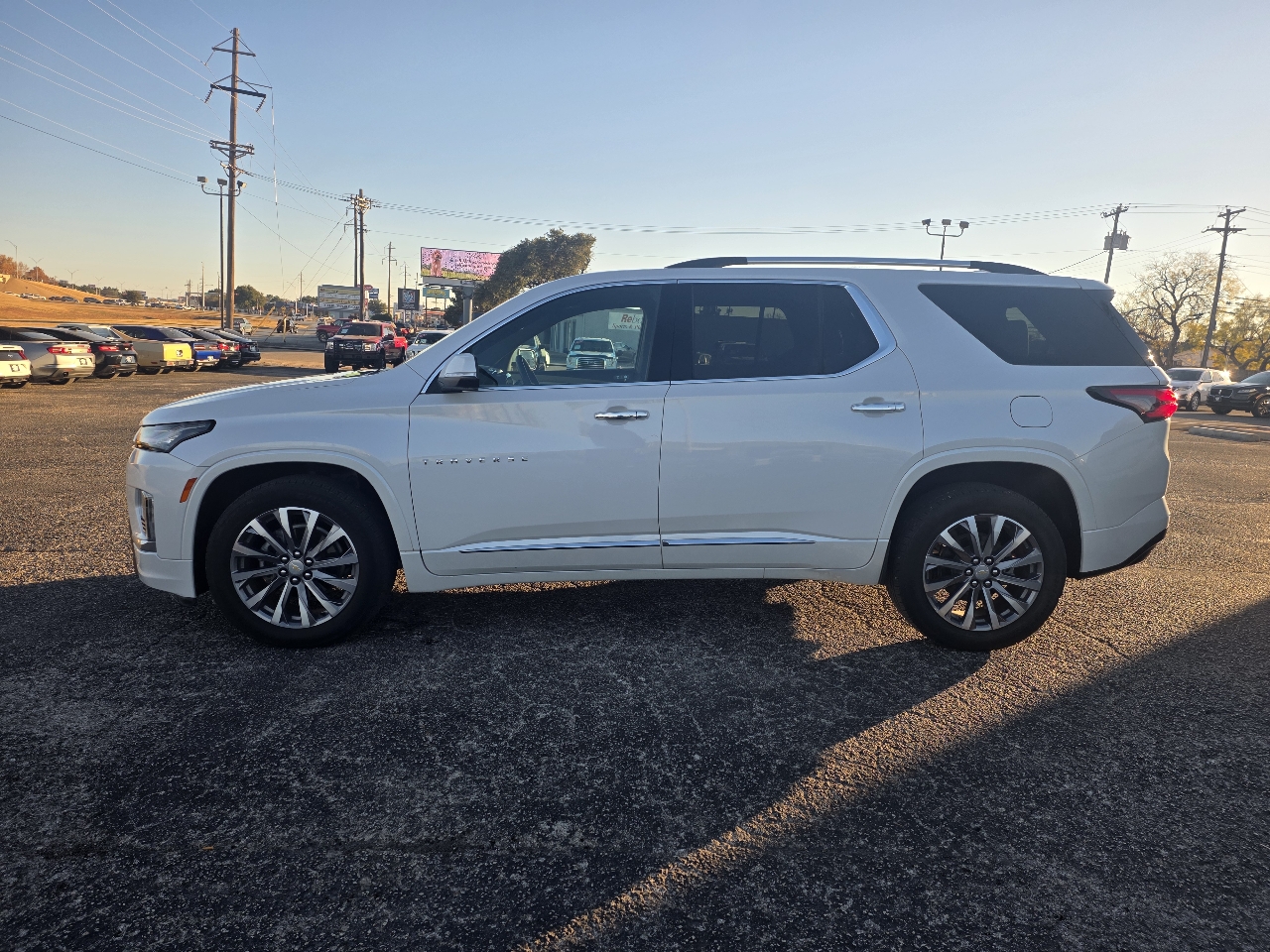 Chevrolet Traverse FWD 4dr Premier 2023