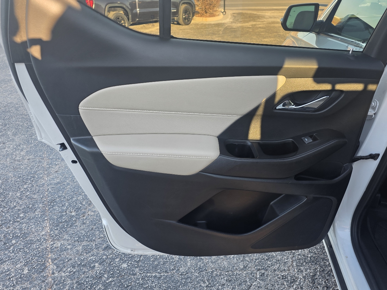 Chevrolet Traverse FWD 4dr Premier 2023