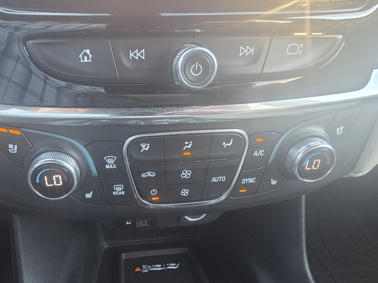 Chevrolet Traverse FWD 4dr Premier 2023