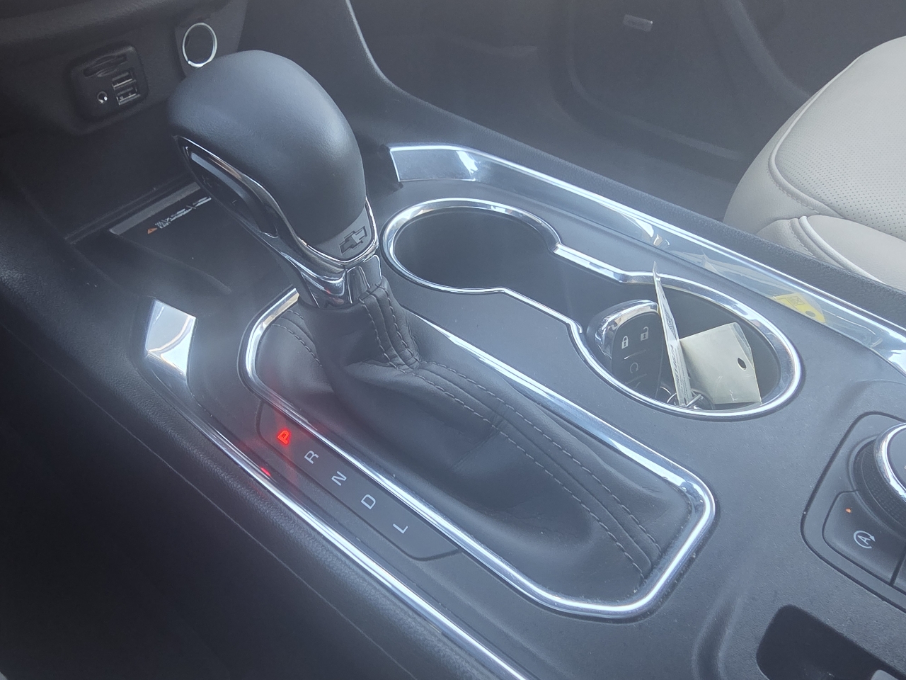 Chevrolet Traverse FWD 4dr Premier 2023