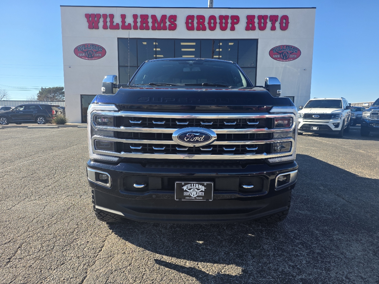 Ford Super Duty F-250 SRW Platinum 4WD Crew Cab 6.75' Box 2024