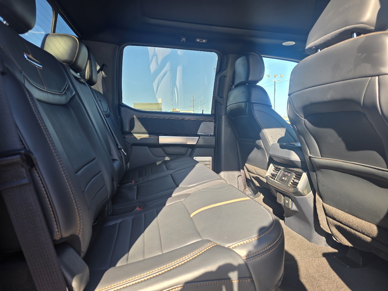 Ford Super Duty F-250 SRW Platinum 4WD Crew Cab 6.75' Box 2024