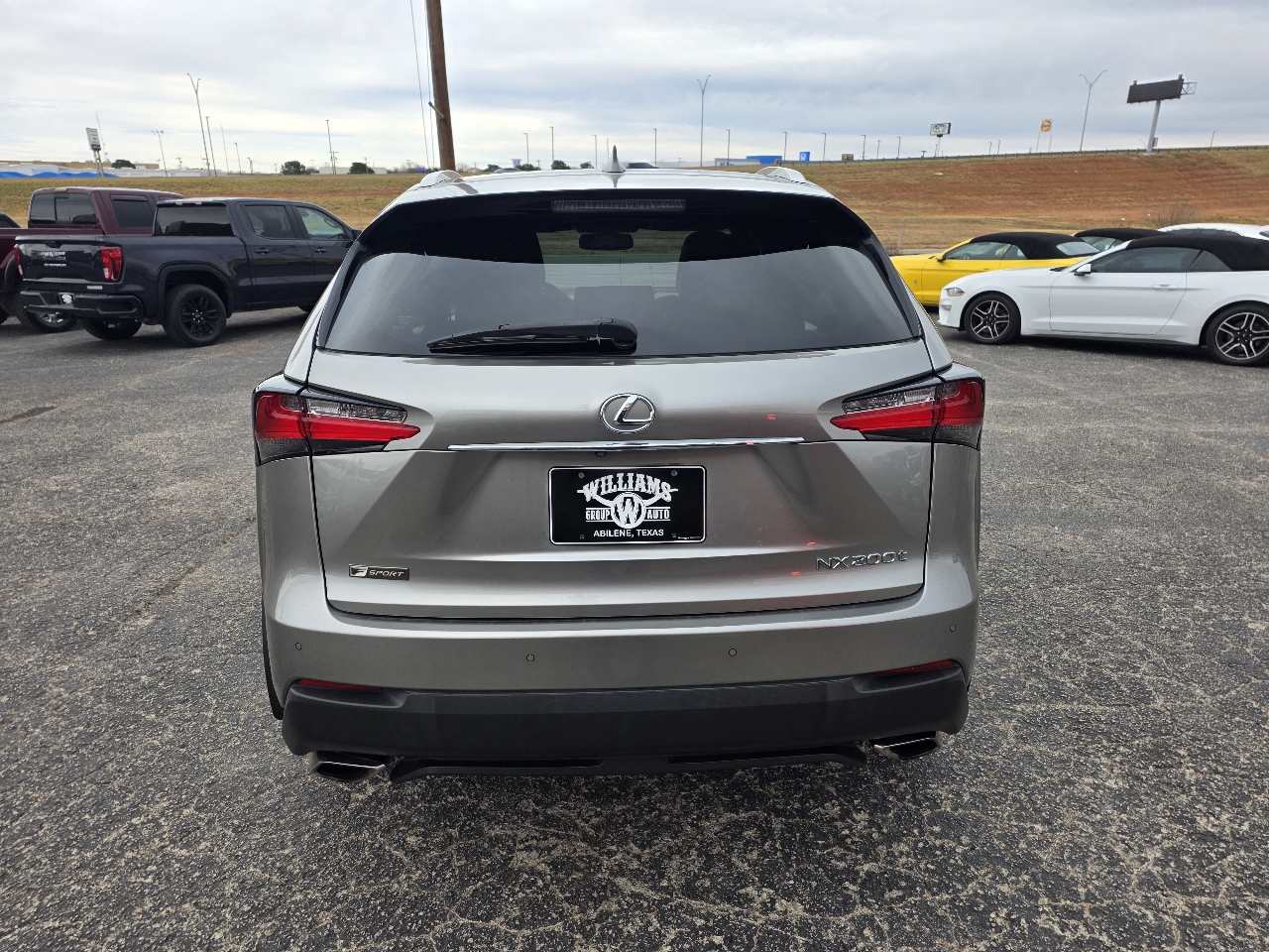 Lexus NX 200t AWD 4dr 2015