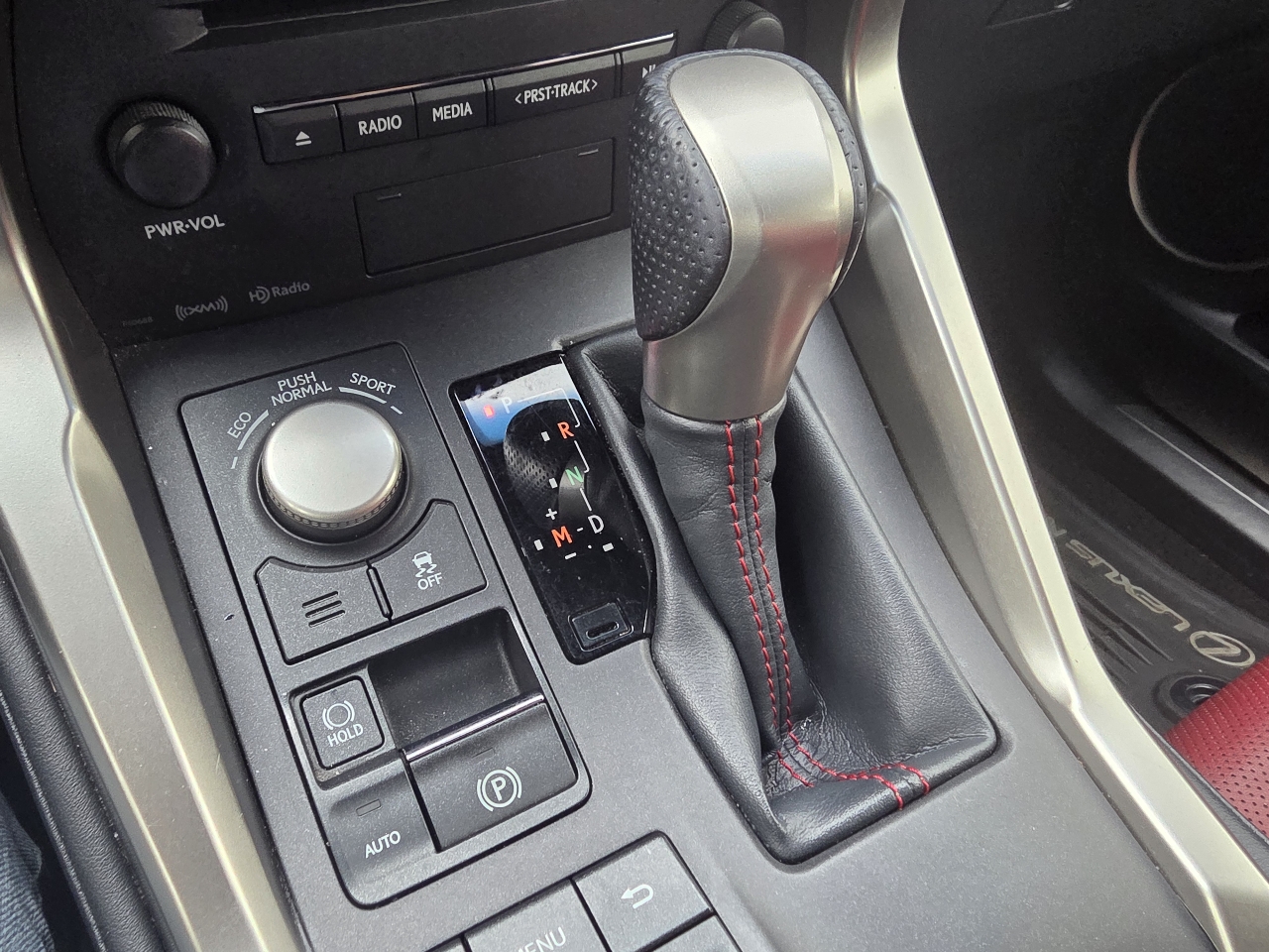 Lexus NX 200t AWD 4dr 2015