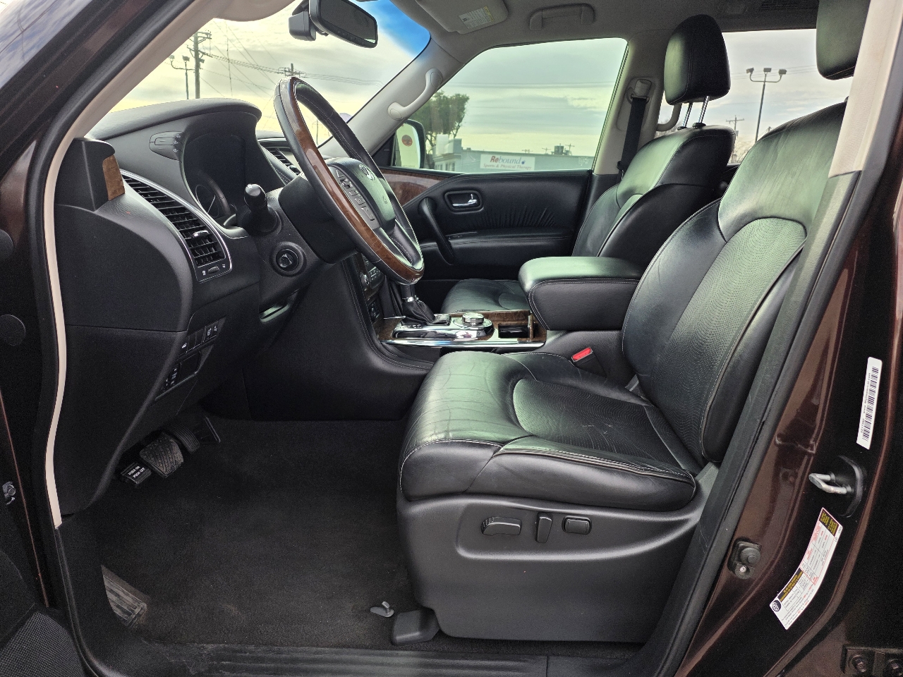 Infiniti QX80 AWD 2017