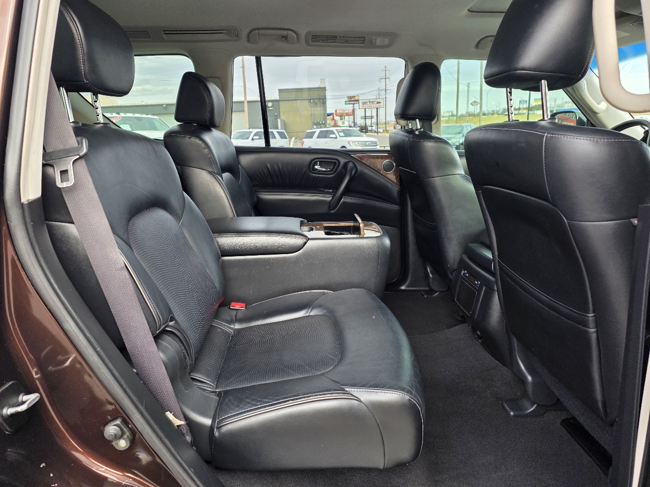 Infiniti QX80 AWD 2017