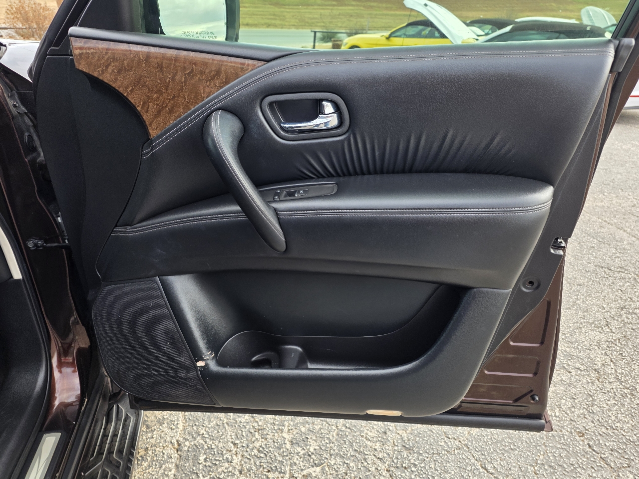 Infiniti QX80 AWD 2017