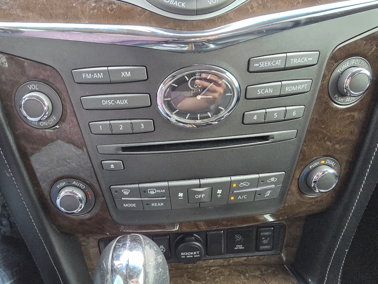 Infiniti QX80 AWD 2017