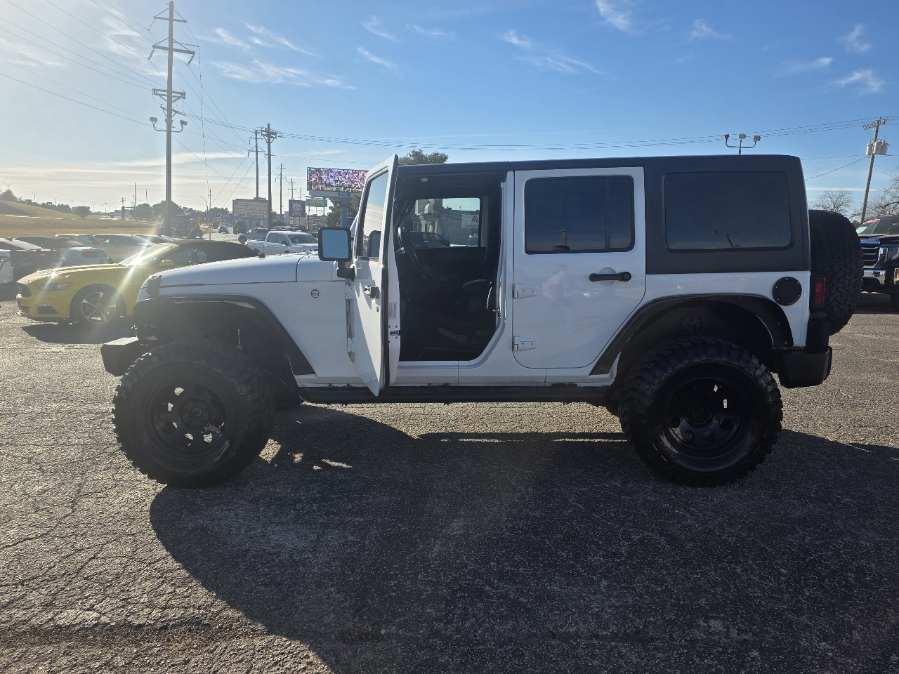 Jeep Wrangler Unlimited 4WD 4dr Sport 2016