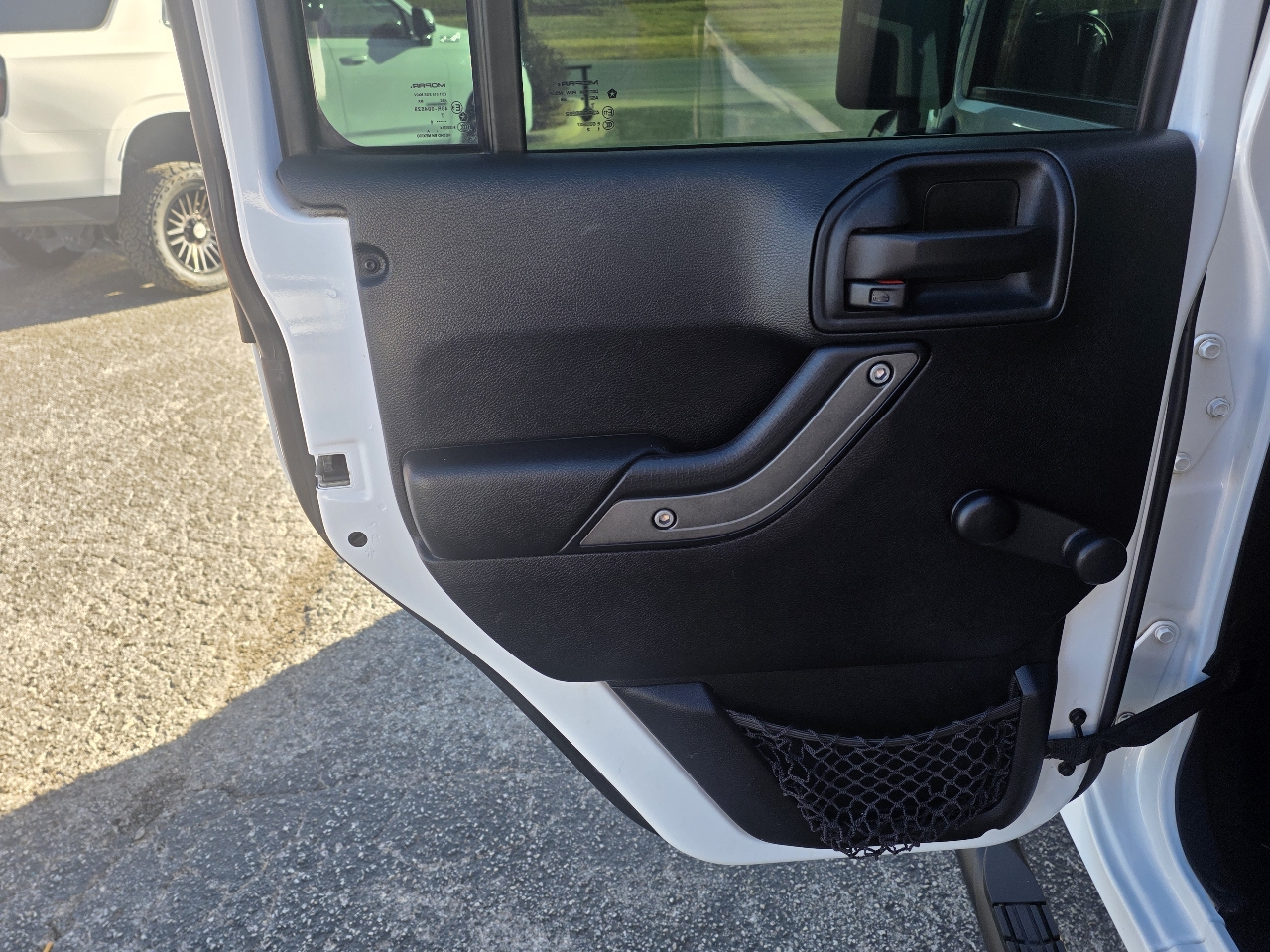 Jeep Wrangler Unlimited 4WD 4dr Sport 2016