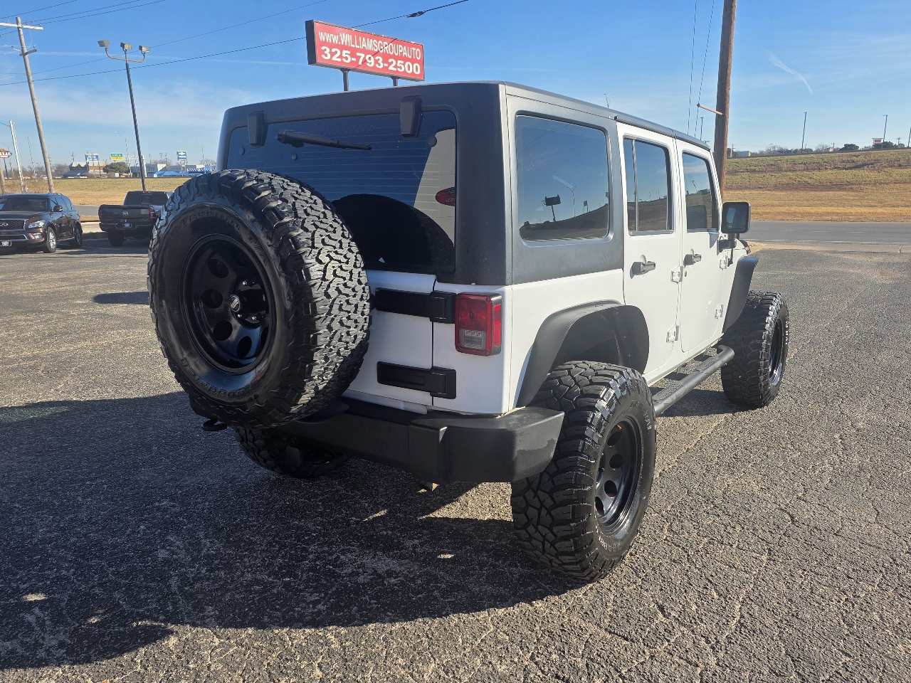 Jeep Wrangler Unlimited 4WD 4dr Sport 2016