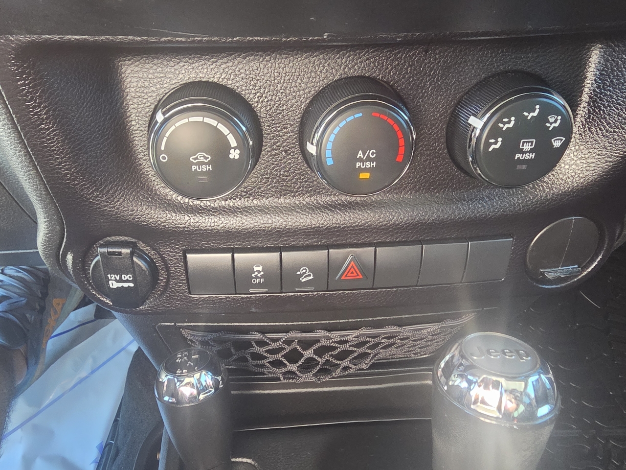 Jeep Wrangler Unlimited 4WD 4dr Sport 2016