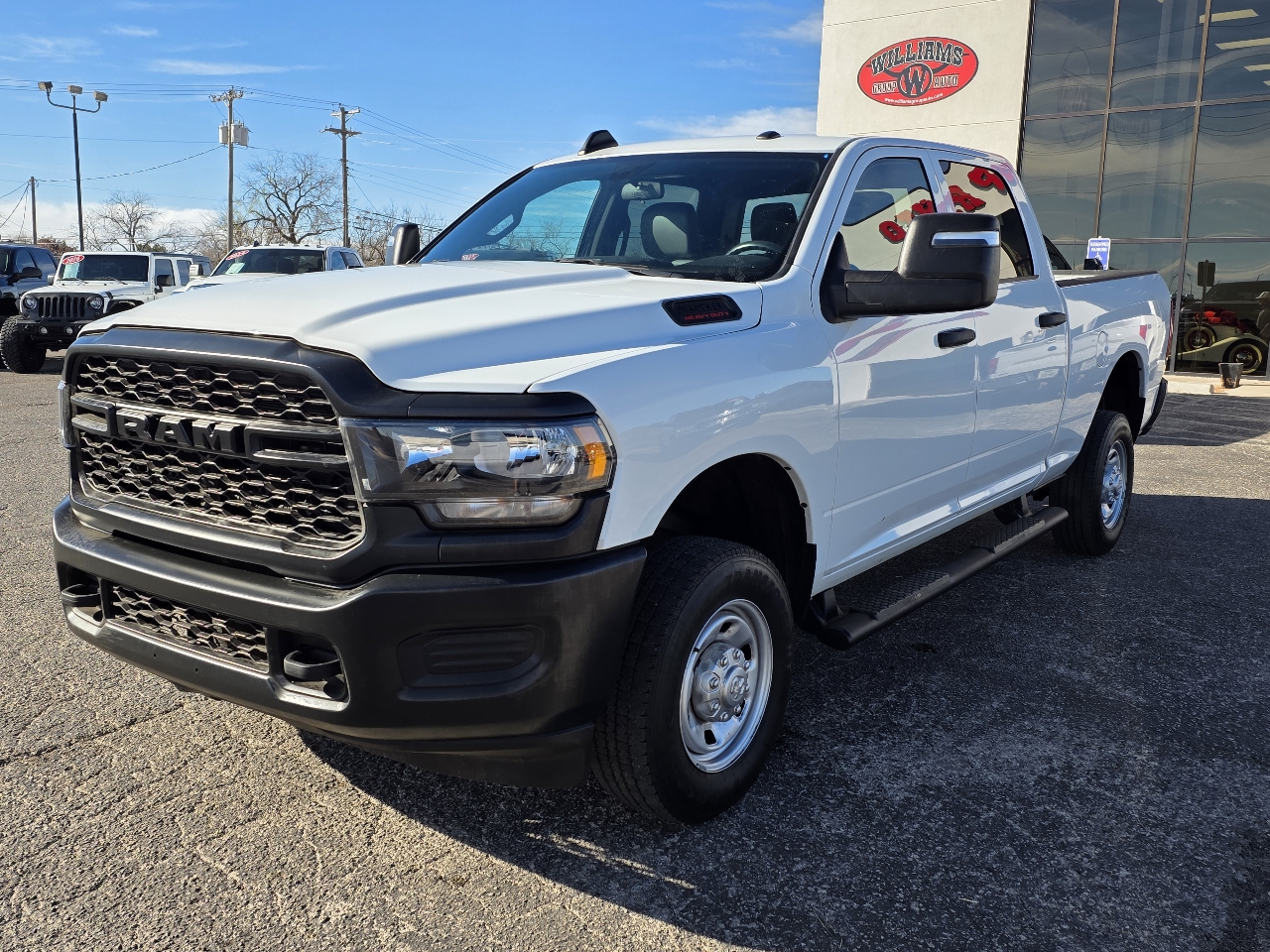 RAM 2500 Tradesman 4x4 Crew Cab 6'4" Box 2024