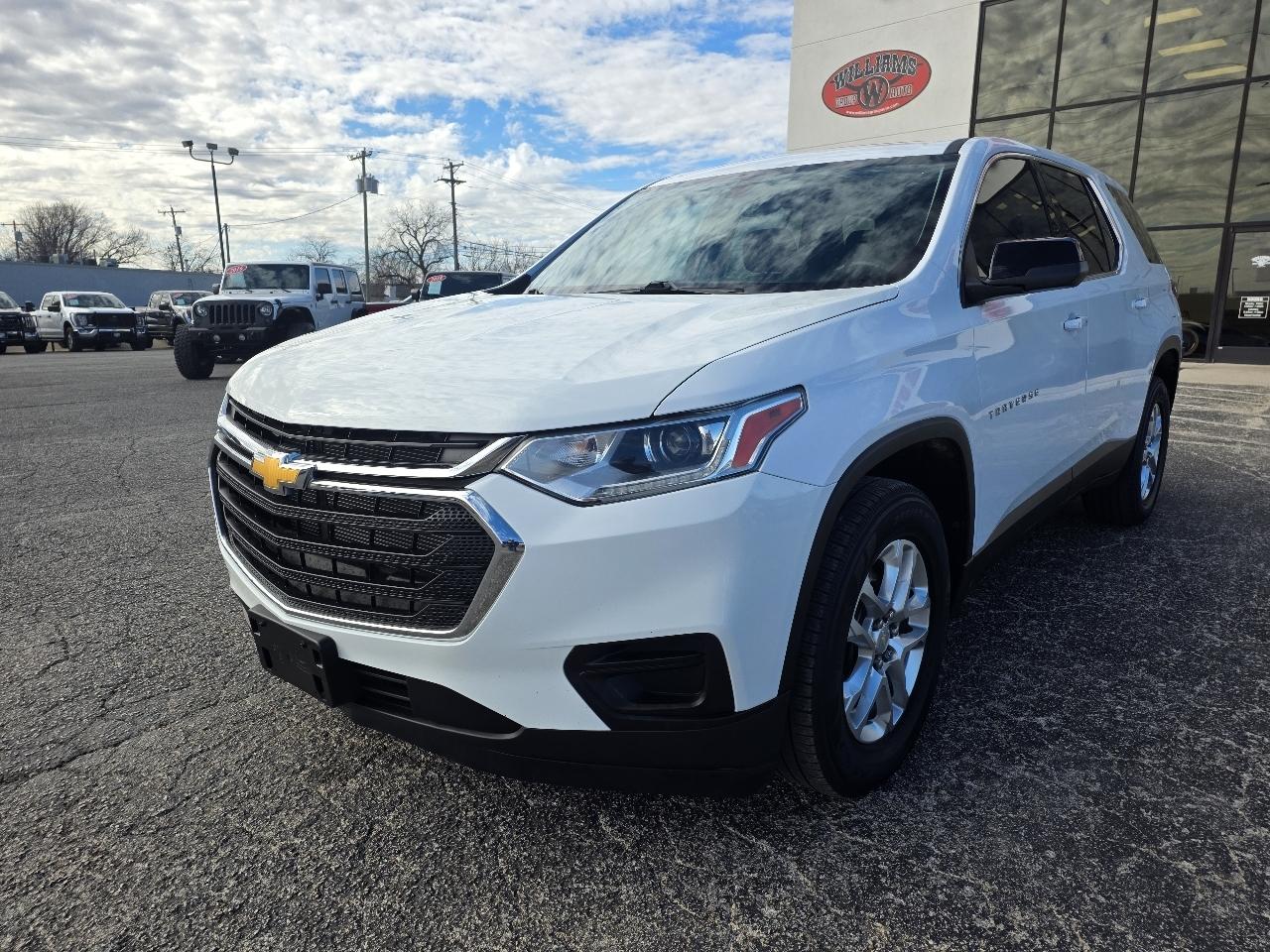 Chevrolet Traverse FWD 4dr LS w/1LS 2021