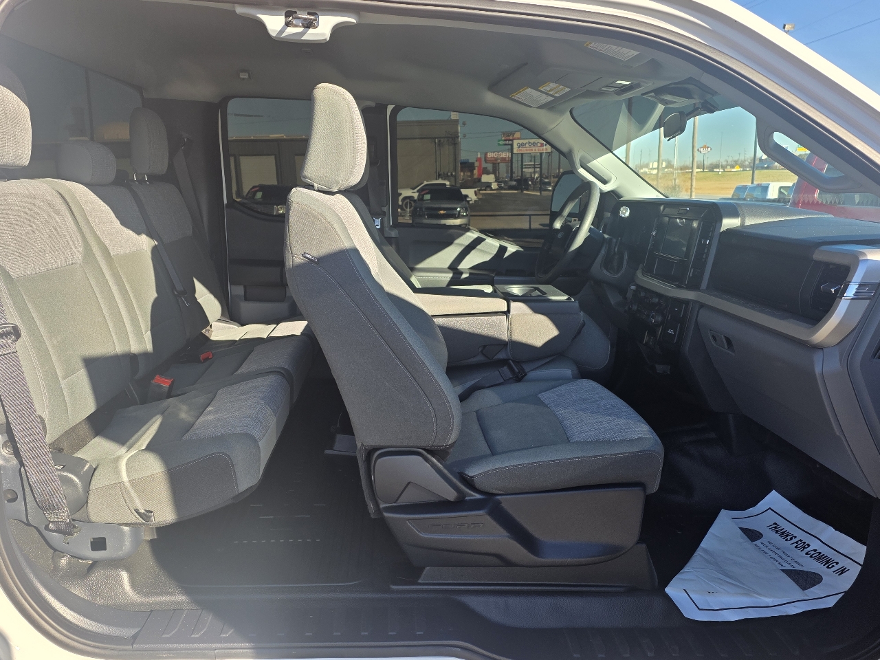 Ford Super Duty F-350 SRW XLT 4WD SuperCab 8' Box 2025