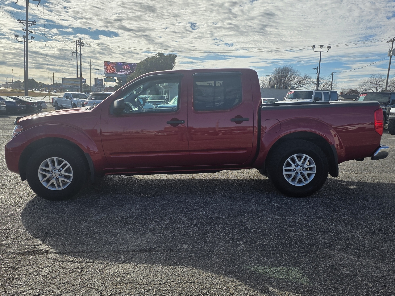 Nissan Frontier Crew Cab 4x2 SV V6 Auto 2018