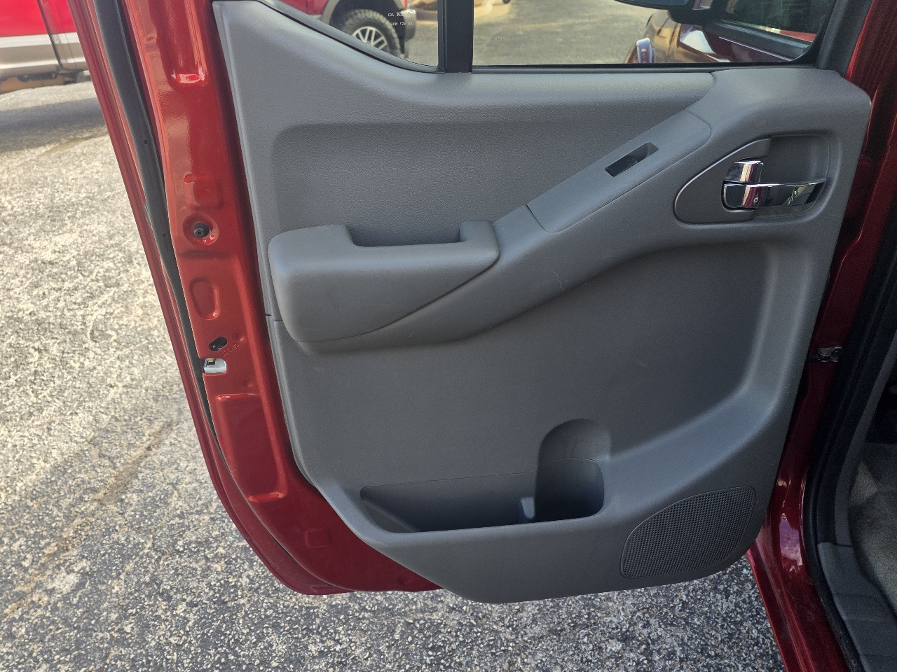 Nissan Frontier Crew Cab 4x2 SV V6 Auto 2018